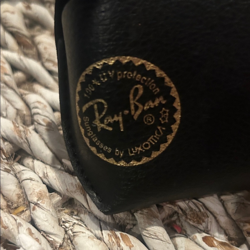 Ray-Ban Gold Aviator Sunglasses with Dark Lenses - Picture 2 of 5